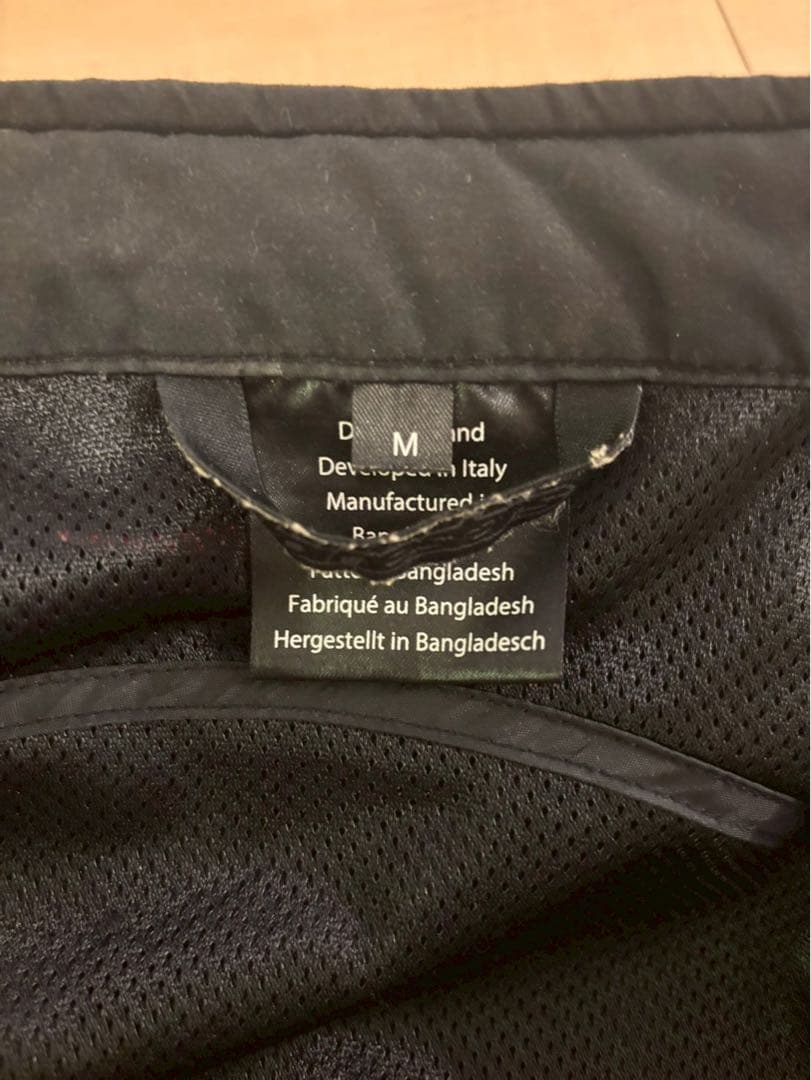 Alpinestars メッシュバイクジャケット ブラック　背面プロテクター付き