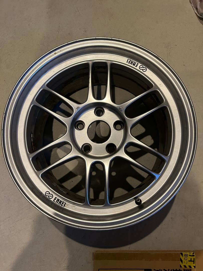 ENKEI RPF1 17インチホイール