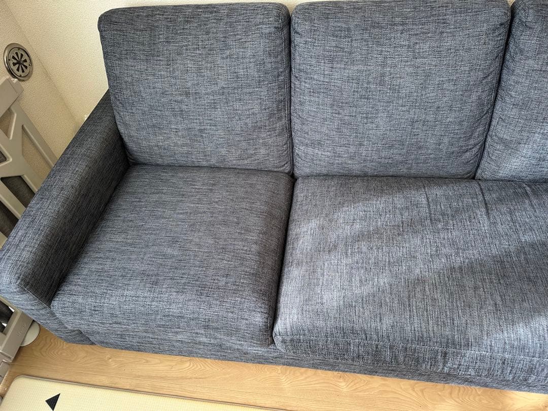 【kazukiyoページ】ニトリ　布張りカウチソファ