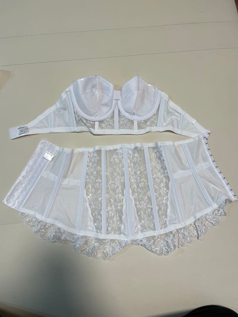 【美品】セモアブライダルインナー　D70/ニッパー64 説明用紙付き