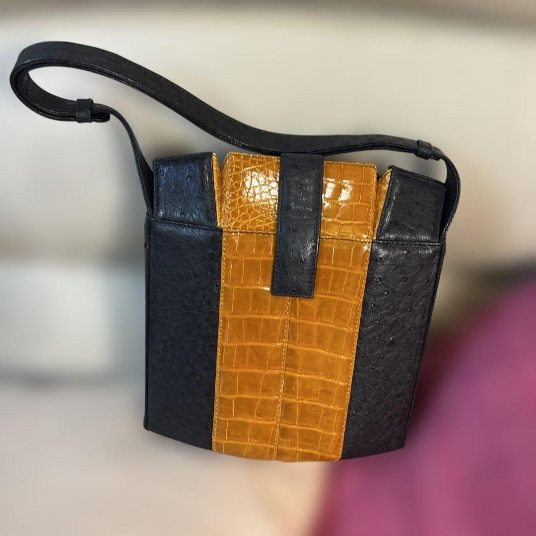 ALMINI LUCIANO MADE IN ITALY ボックス型ハンドバッグ