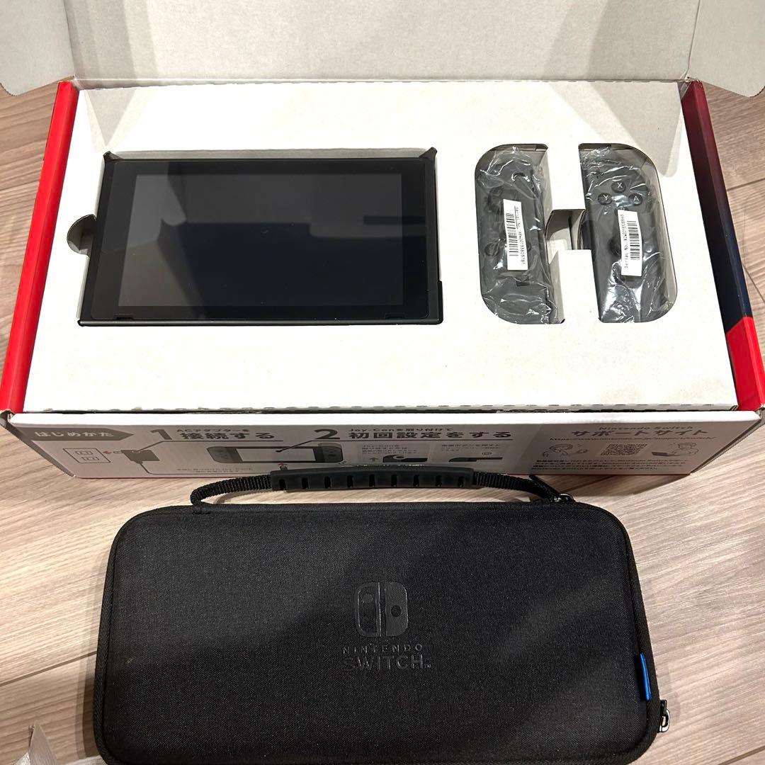 Nintendo Switch 本体 グレー 付属品完備　おまけ付き