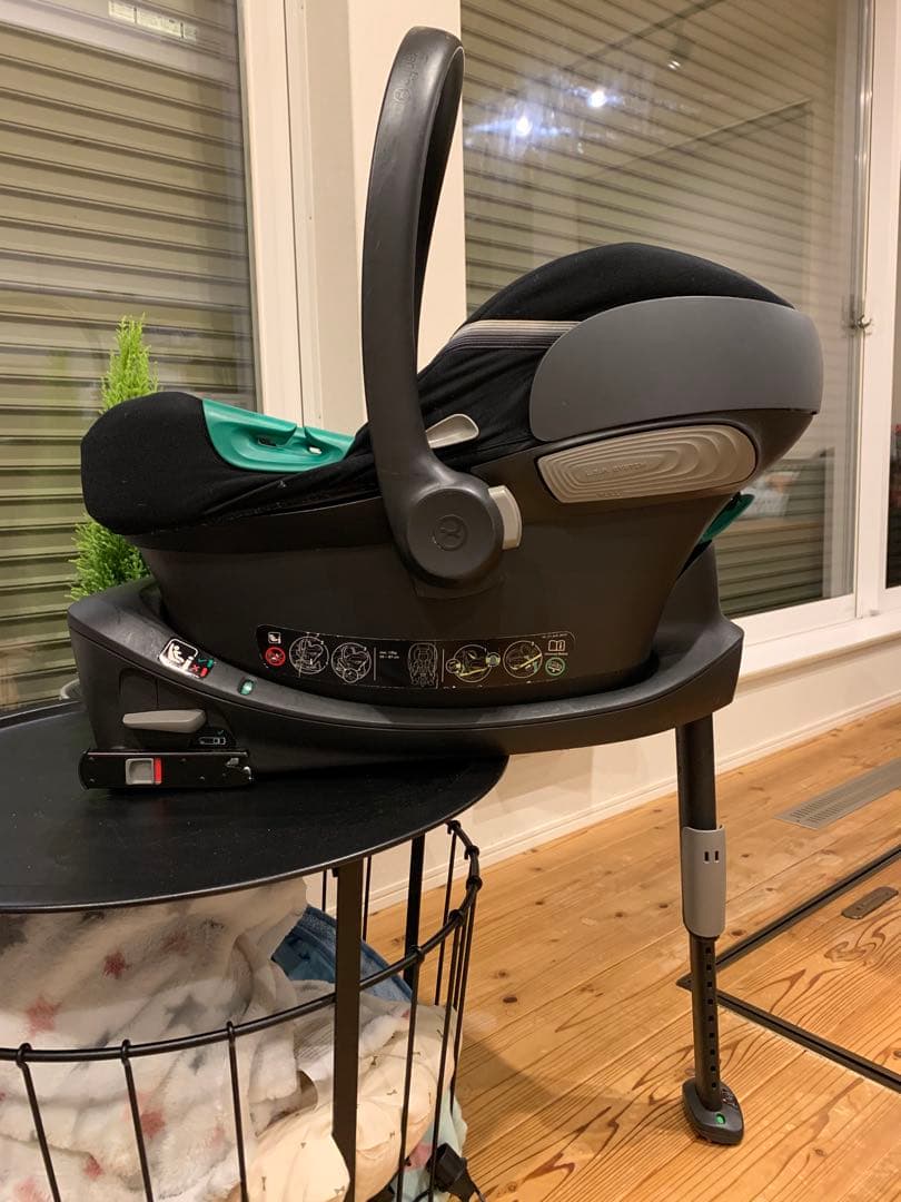 サイベックス　トラベルシステム　ブラック　ベビーカー　チャイルドシート