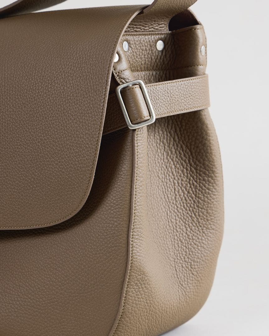 NICENESS 渋谷パルコ ポップアップ限定 L.HEFNER レザーバッグ