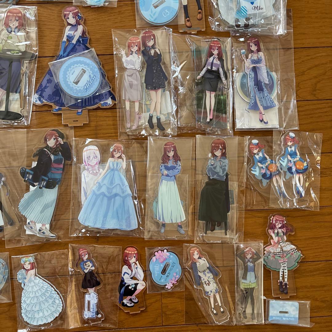 五等分の花嫁 中野三玖 アクリルスタンド