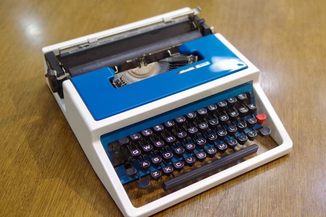 olivetti315 タイプライター