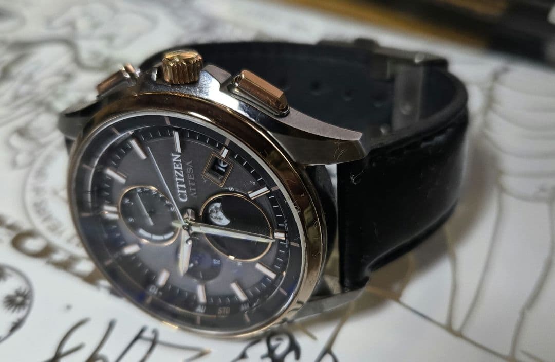 シチズン アテッサ ムーンフェイズ 電波ソーラー BY1004-17X