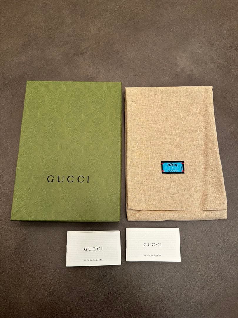GUCCI ディズニーコラボ　デイジー　ノート