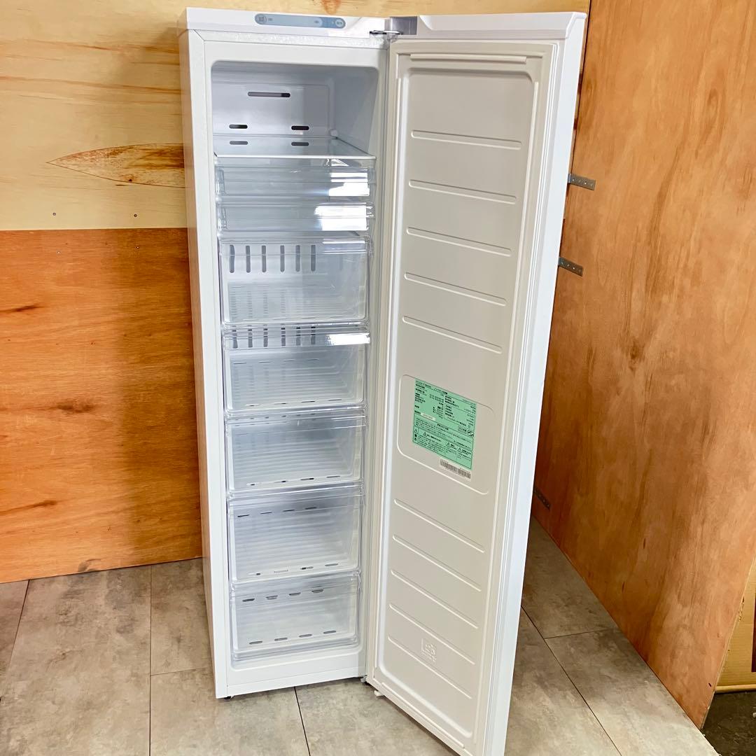 一都三県限定　配送設置無料　冷凍庫　1ドア　IRIS OHYAMA 2024年