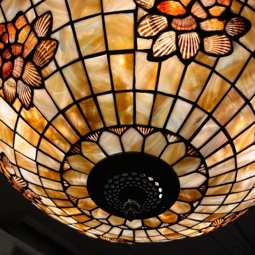 【瀧住照明製】ステンドグラス風シャンデリア 5灯式 天井直付け 花柄デザイン①