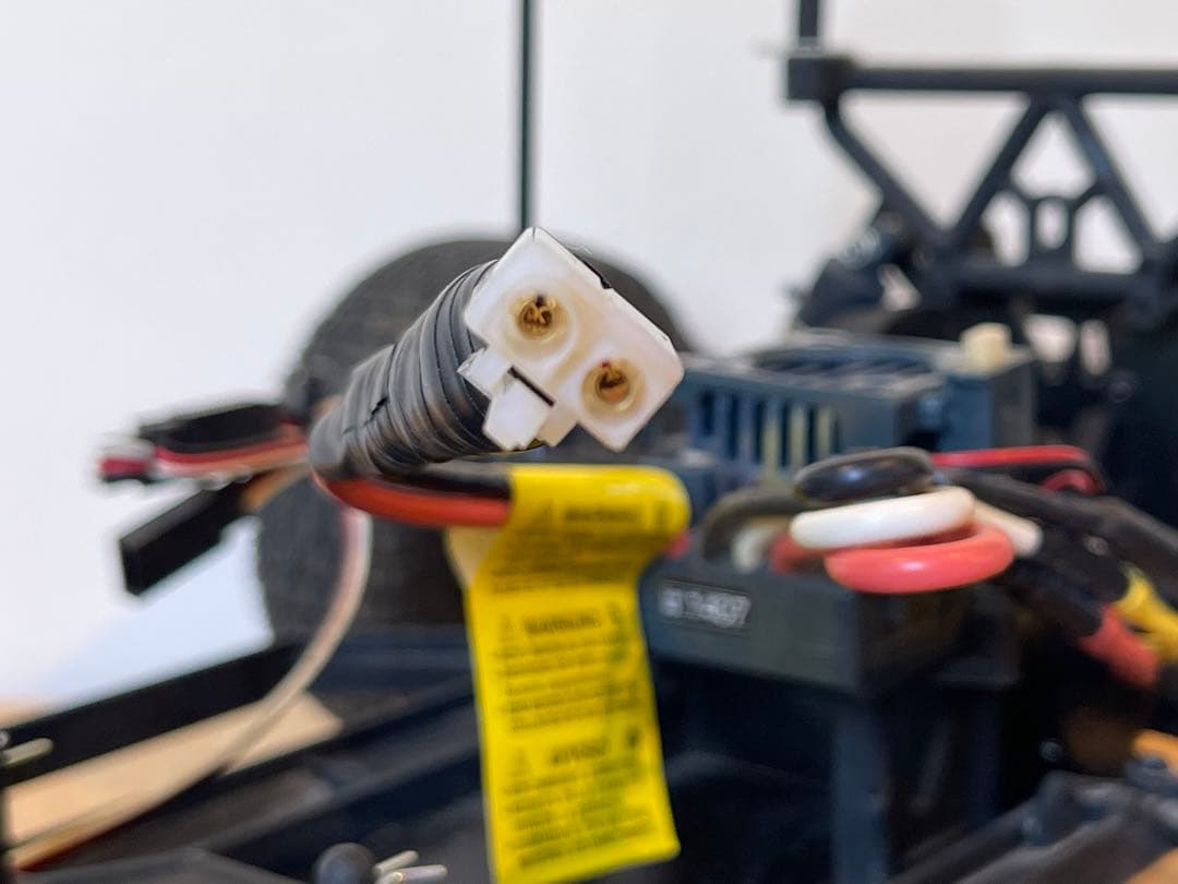 ラジコン　1/10スケール　ワーゲンビートル(デザートエディション)