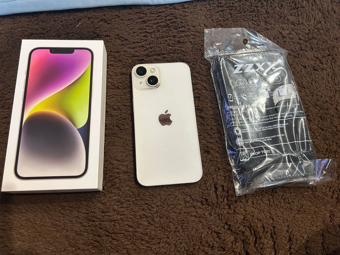 Apple iPhone 14 256GBホワイト ケース付き