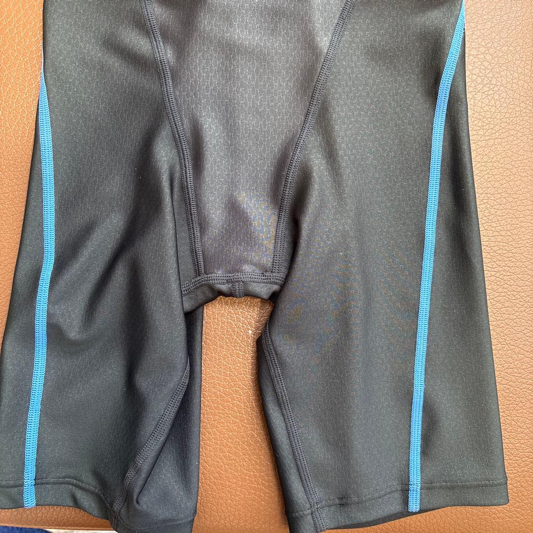 チップとデール スポーツ用水着