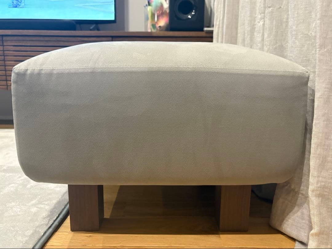 【値下げしました】NOYES オットマン スツール グレー