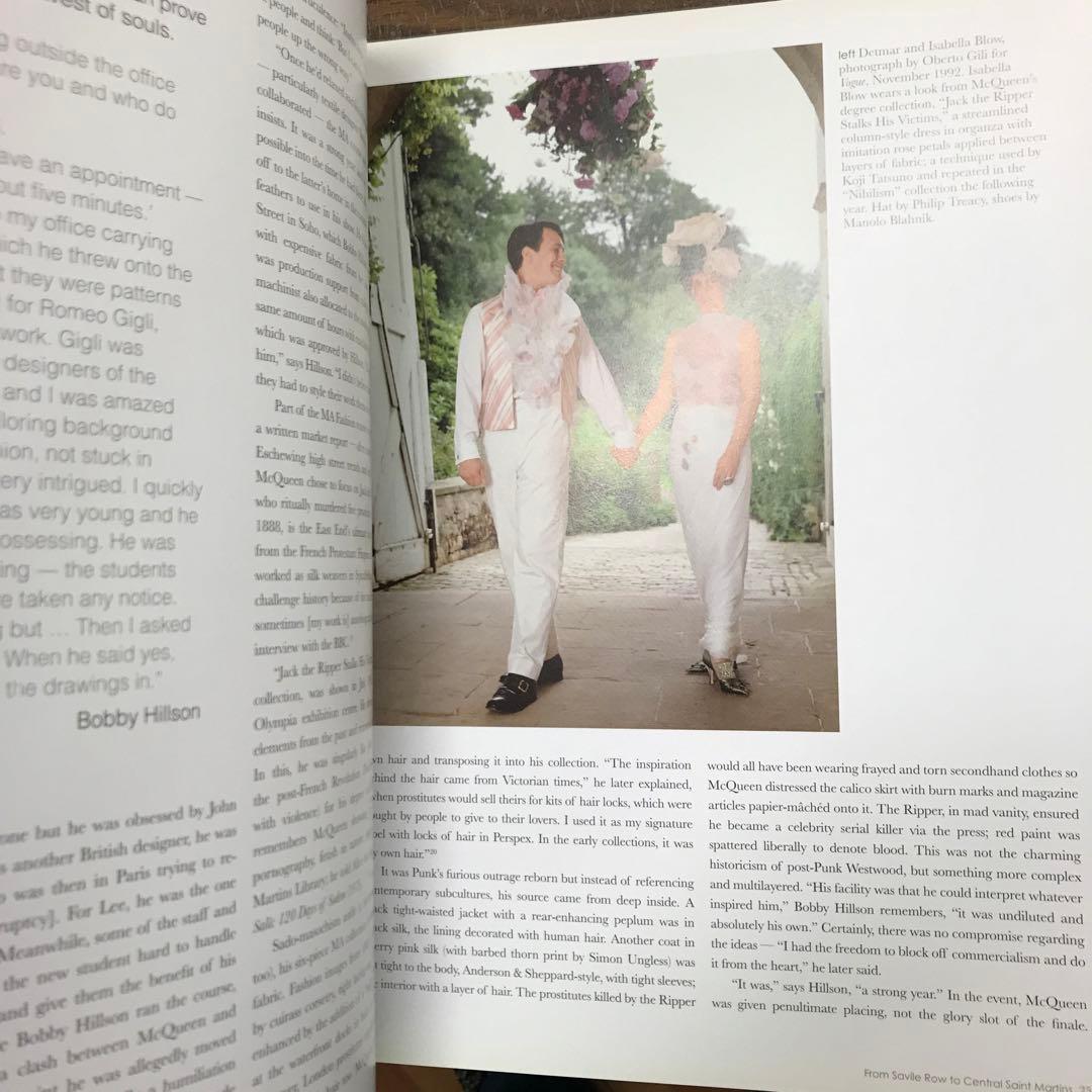 洋書 ALEXANDER McQUEEN FASHION VISIONARY