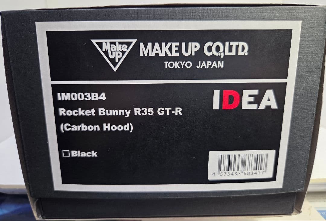 EIDOLPN　アイドロン　1/18　Rocket　Bunny　R35　GTR
