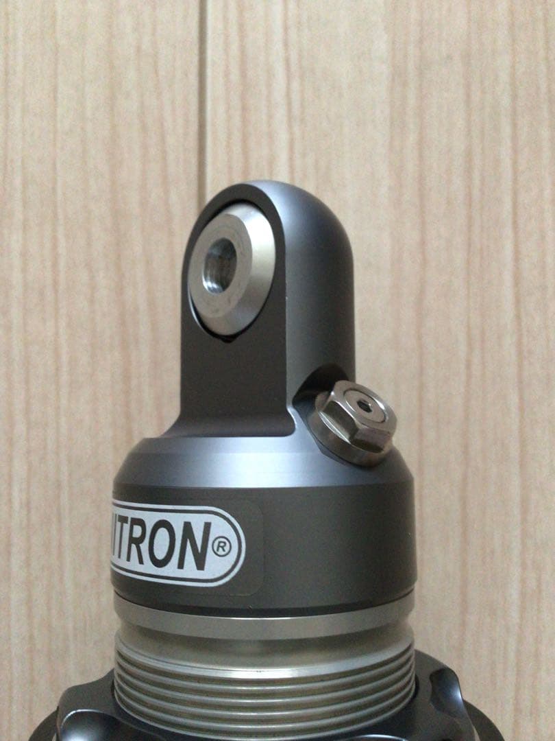 【makoto様⭐︎】NITRON 車高調整式リアショック　ハーレーX350装着品