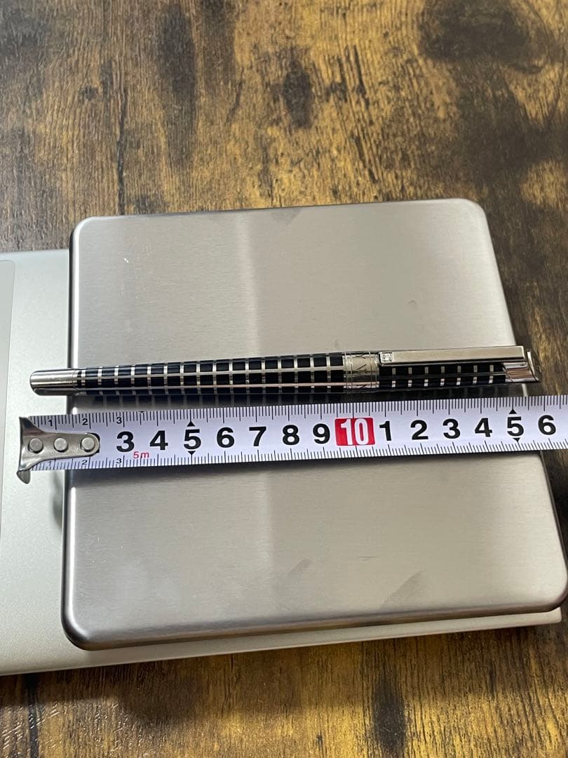 シリアルナンバー　ダイヤモンド　パラジウム仕上げ　ハリーウィンストン　万年筆