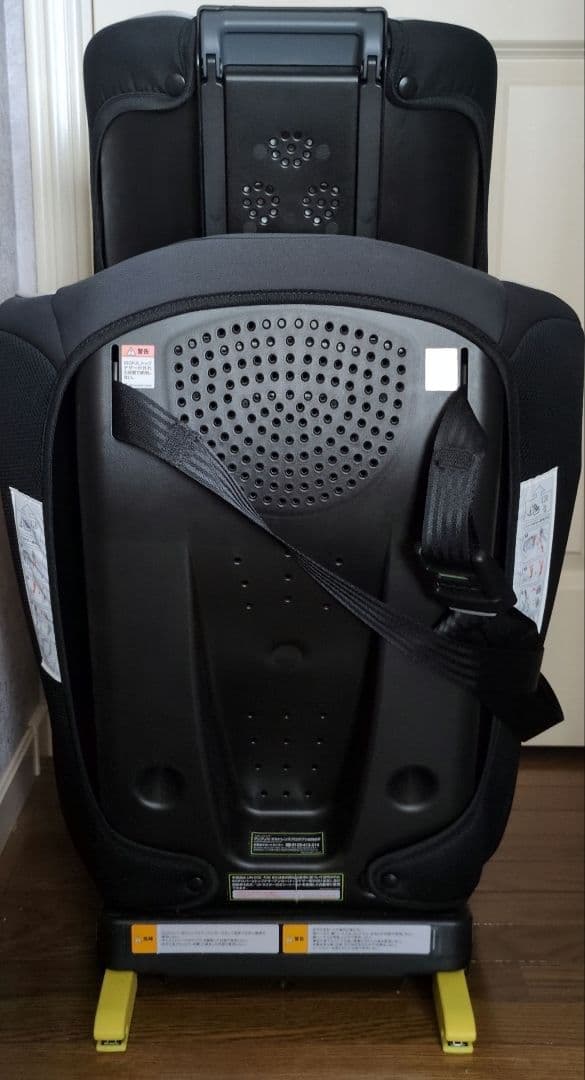 Aprica formfit チャイルドシート ジュニアシート　ISOFIX