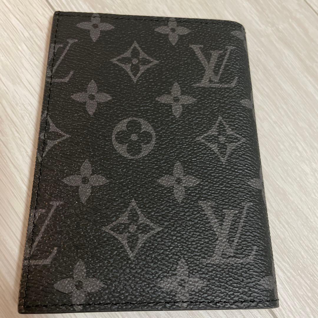 パスポートケース ピカチュウ付き