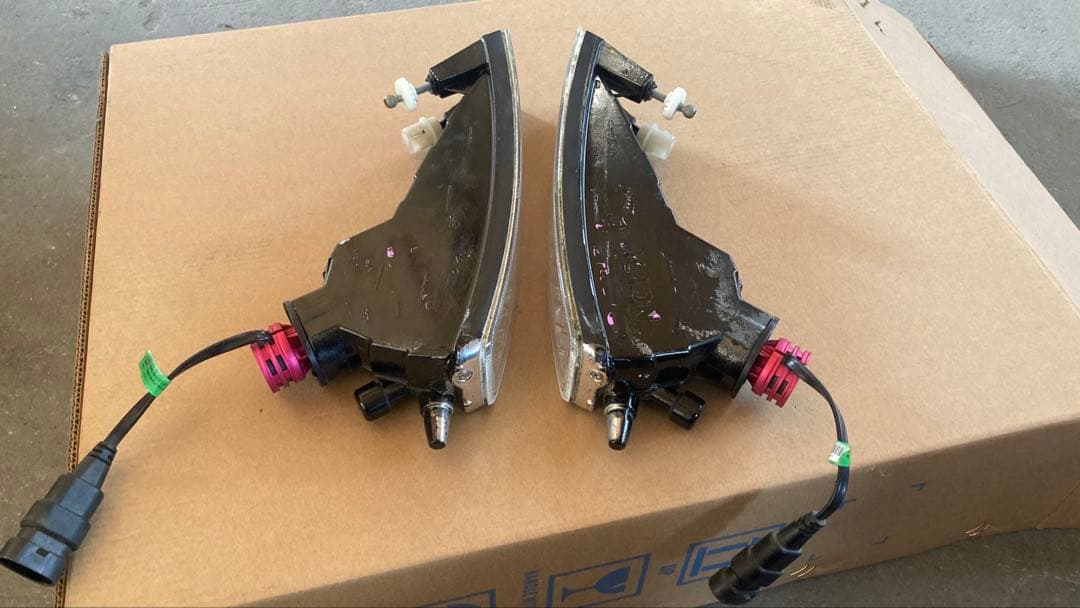 bB NCP31.35 crystal eye フォグランプ