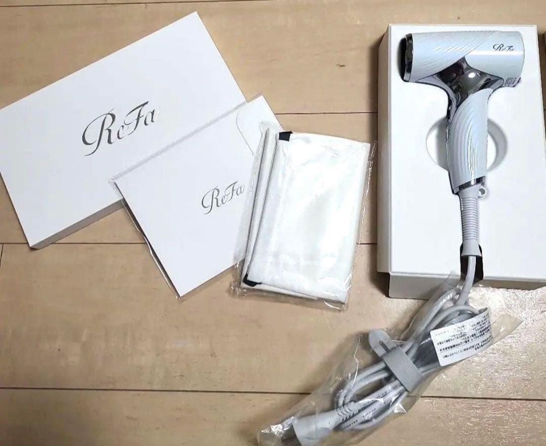 ReFa ビューテックドライヤーSE　リファ　BEAUTECH DRYER