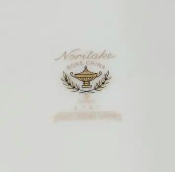 未使用品Noritake パレスクリスマスプレート 約22cm