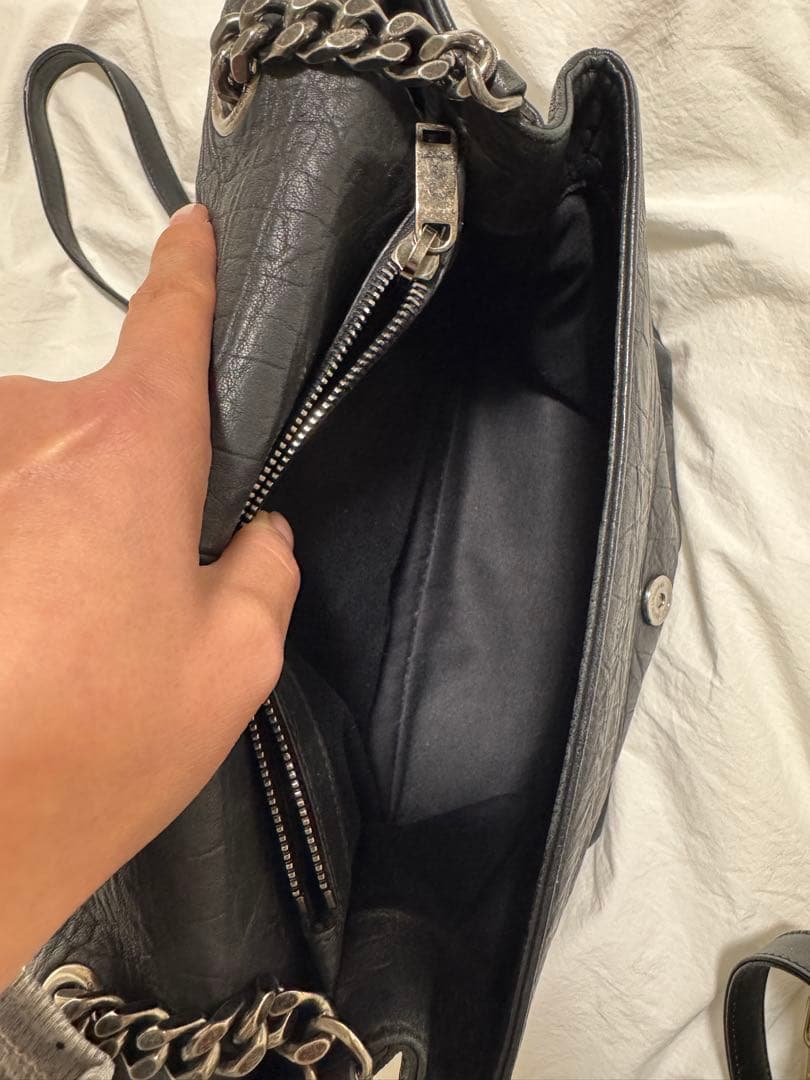 イヴサンローラン YSL ブラックレザー ショルダーバッグ