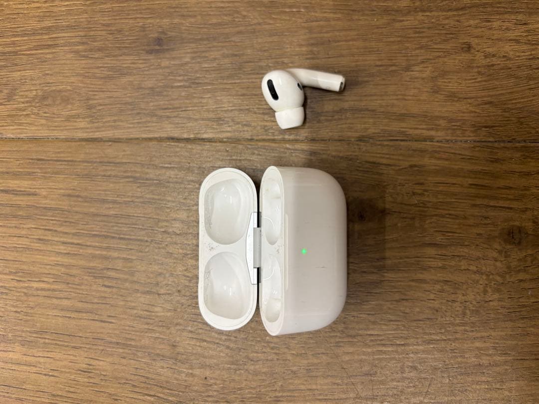 AirPods Pro2 充電ケース&片耳のみ（右耳）