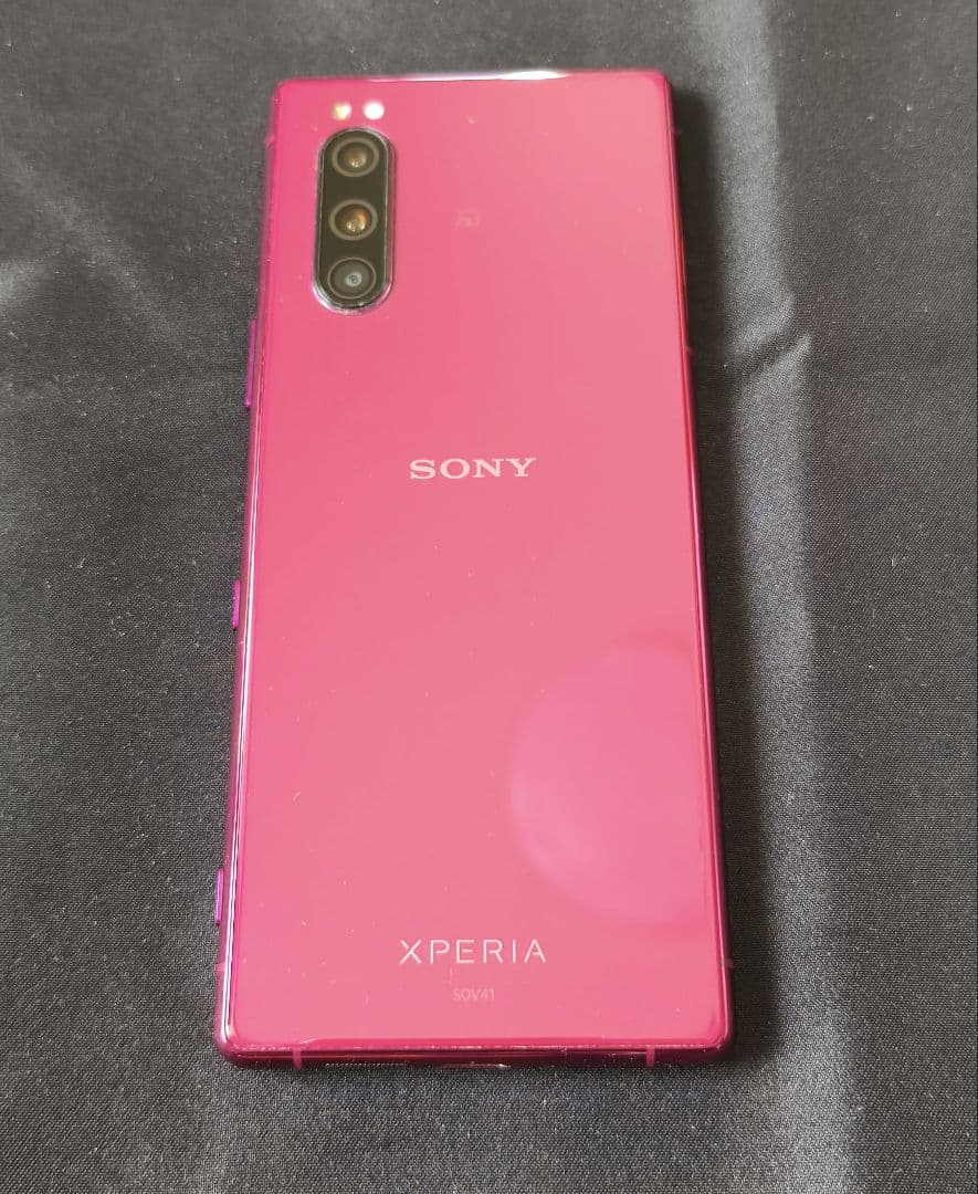au SONY Xperia 5 SOV41 レッド