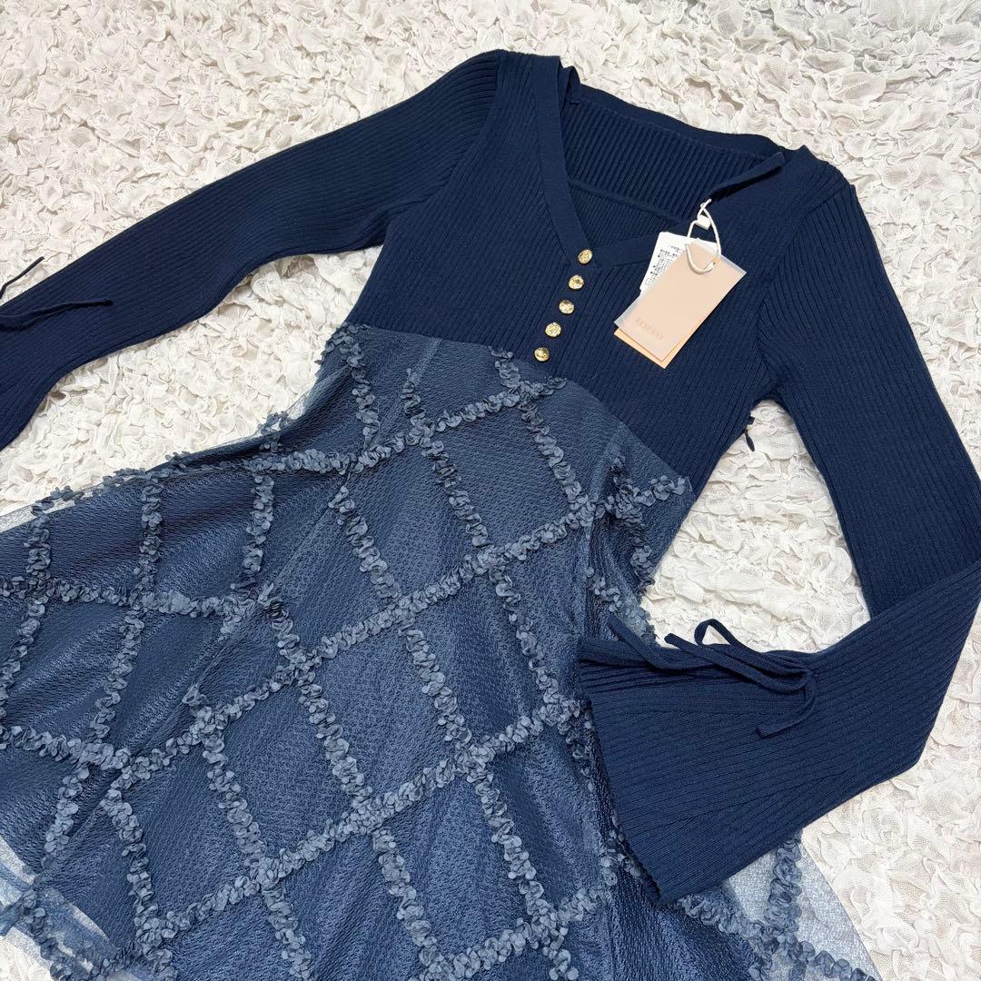 【新品タグ付】リゼクシードッキングフレアミニニットワンピース ネイビー