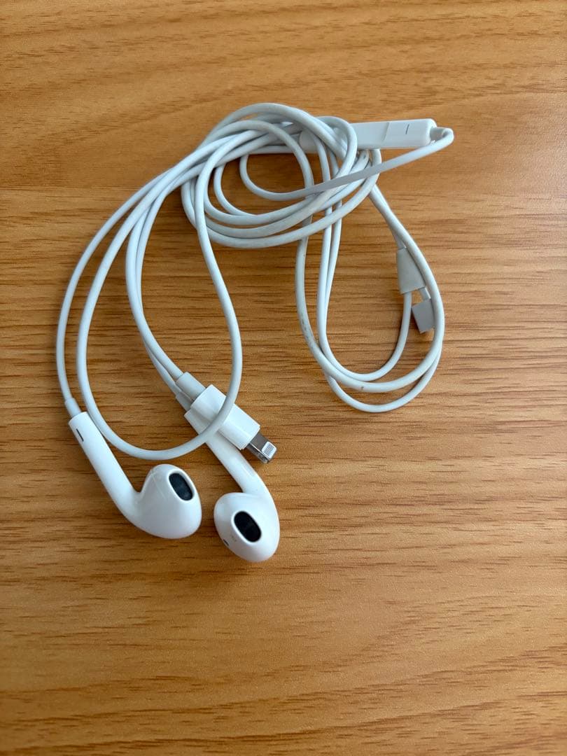 美品 海外版iPhone XS本体 Simフリー