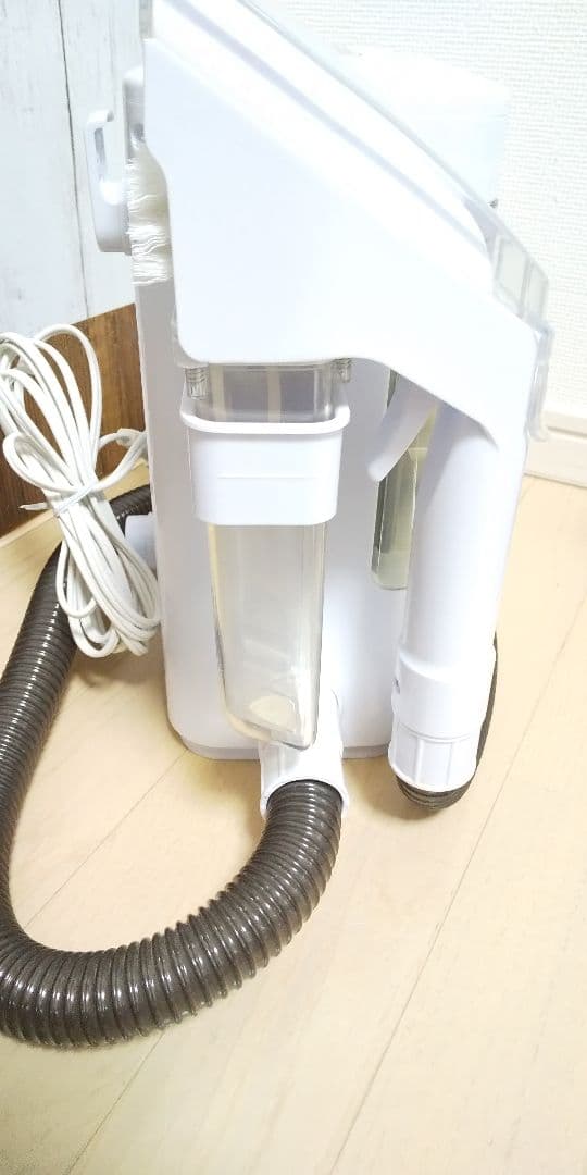 ぬいぐるみやカーペット ソファー掃除に役立つアイリスオーヤマリンサークリーナー