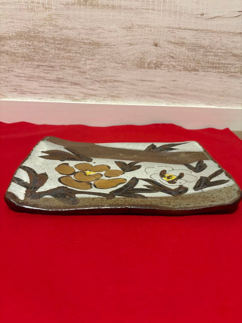 廣永窯 坪島土平 金彩色絵嘉く皿 (角皿)師:川喜田半泥子 物故作品 作家さん