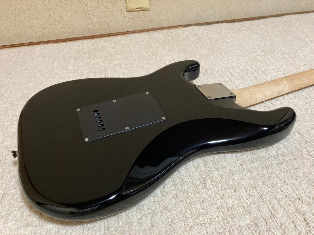 美品 弦交換済みKaalena カーレナ エレキ ギター おまけ付 SSH