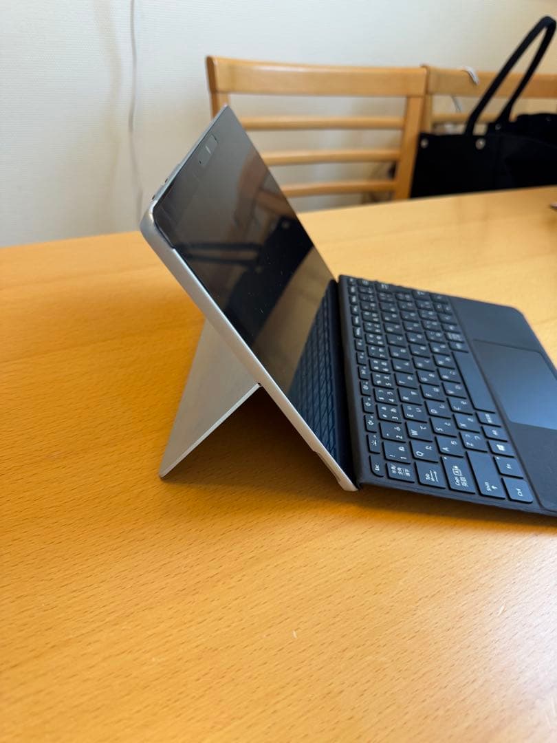 surface go2 純正充電器付き