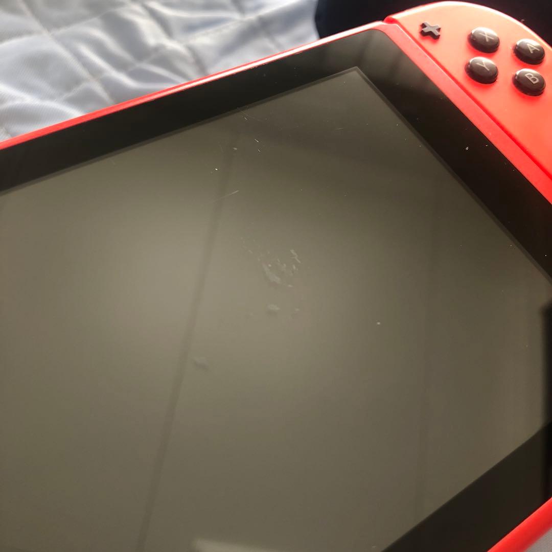 Nintendo Switch 本体のみ　マリオレッド