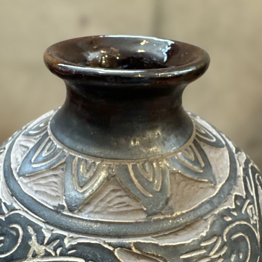 壺屋焼.島袋常明.エジプト紋.掻き落とし.大壺.やちむん.銘あり