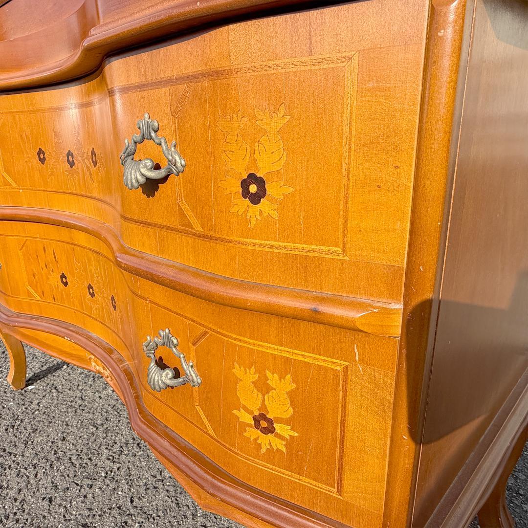 ライティングビューロー 猫脚 イタリア製 鍵付き 象嵌 アンティーク チェスト