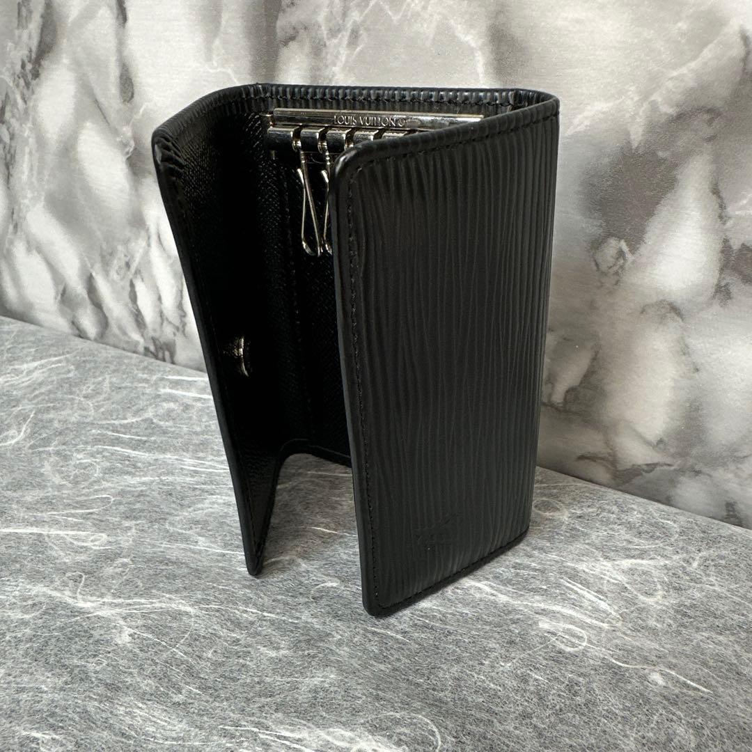 さくらLouis Vuitton エピレザー 黒　6連キーリング　超美品
