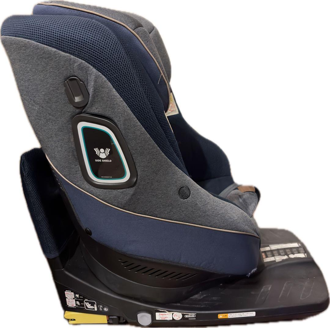 Aprica ISOFIX チャイルドシート Cururila+ 360°ネイビ