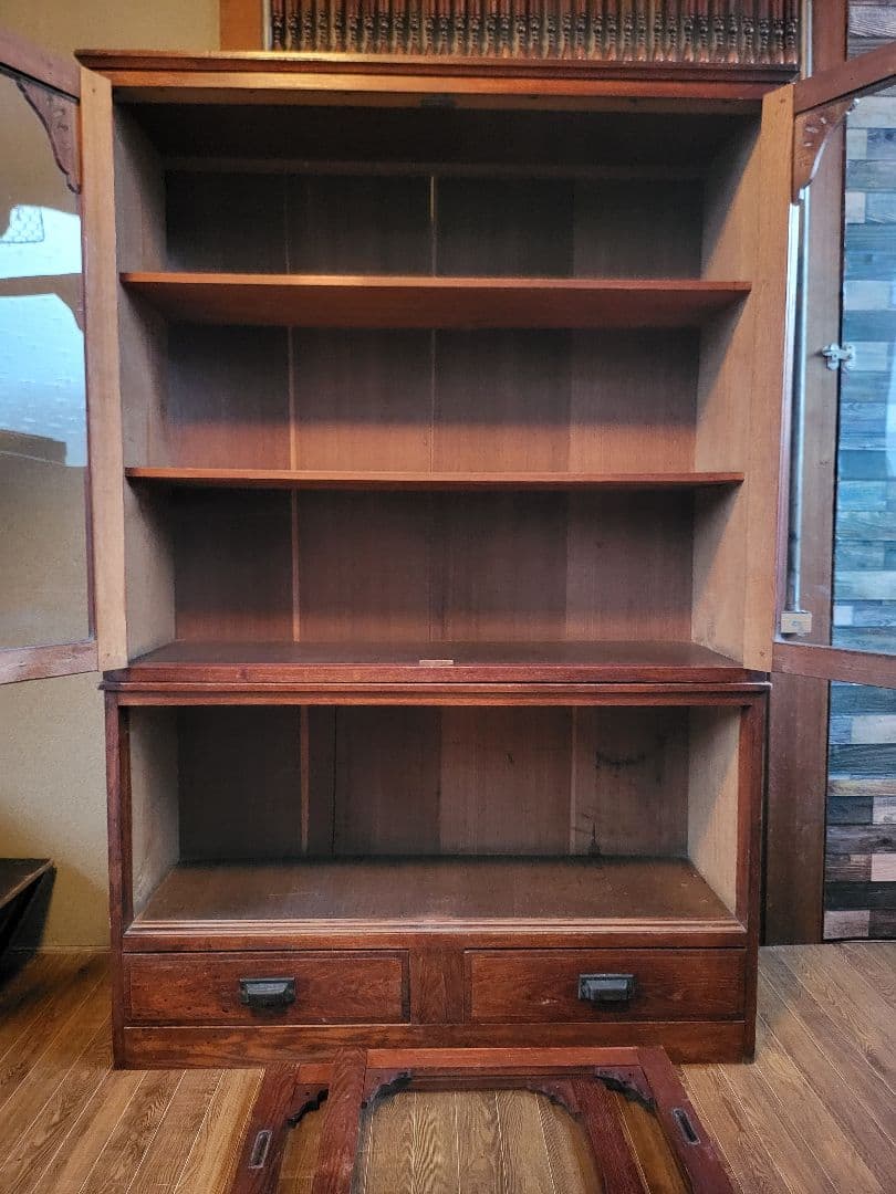 本棚　飾り棚　食器棚　収納棚　引き出し 2杯　ゆらゆらガラス　古家具