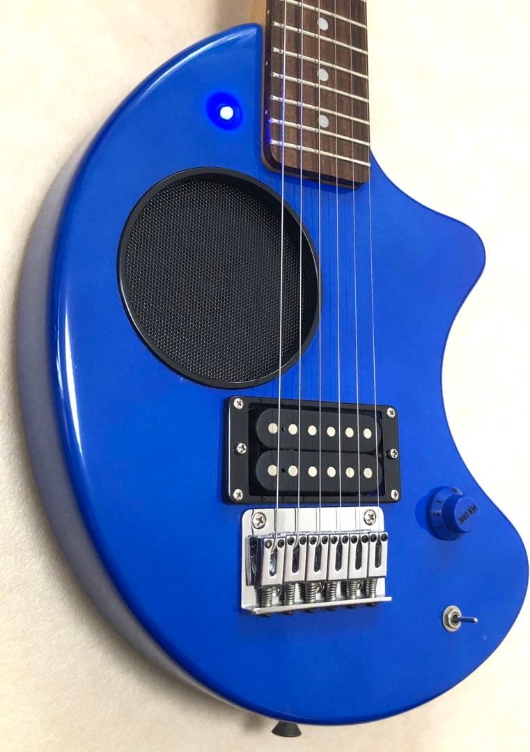 【超美品！】ZO-3 ブルー アンプ内蔵ミニギター 専用ソフトケース付