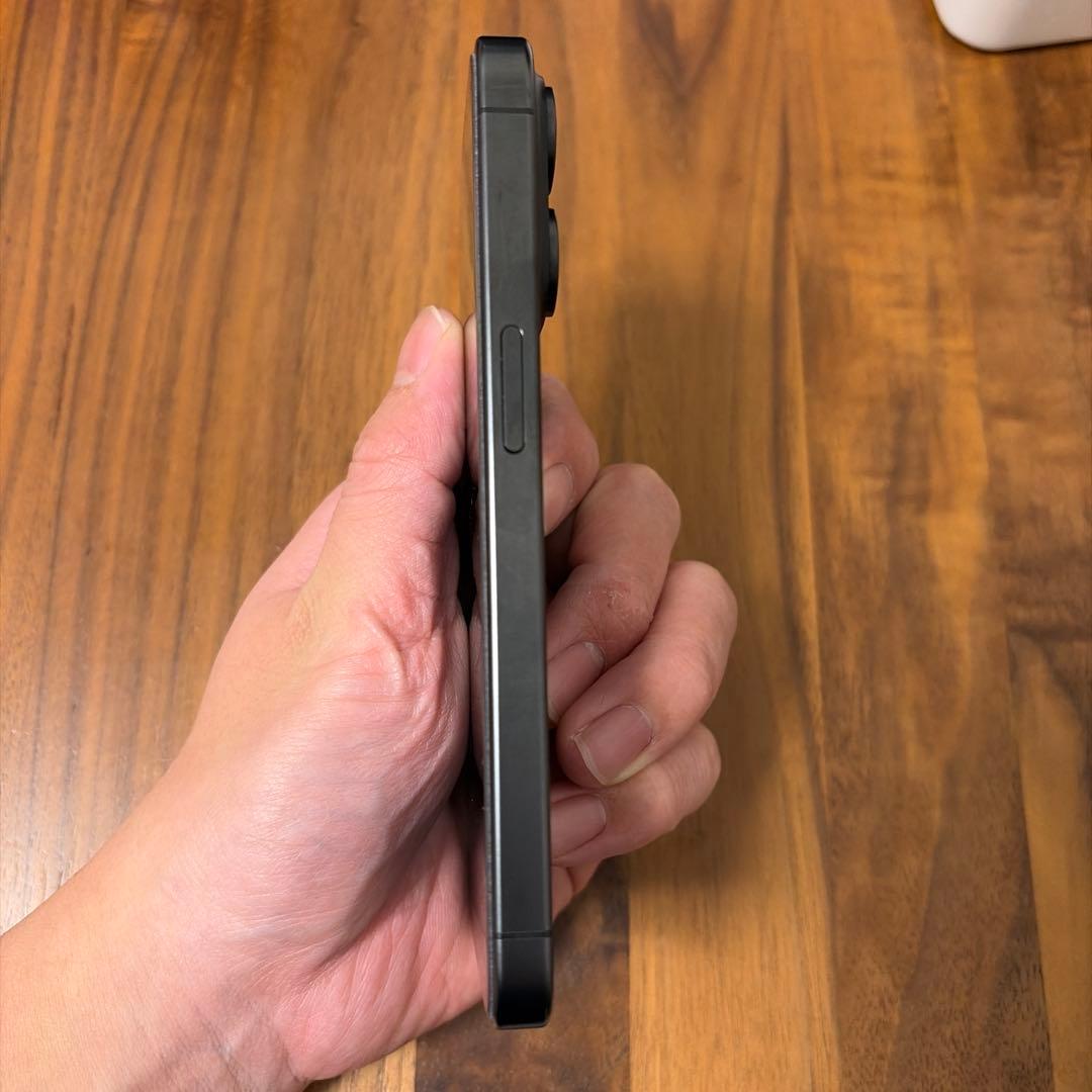 Ⓜ︎asu　Apple iPhone 15 Pro スペースブラック