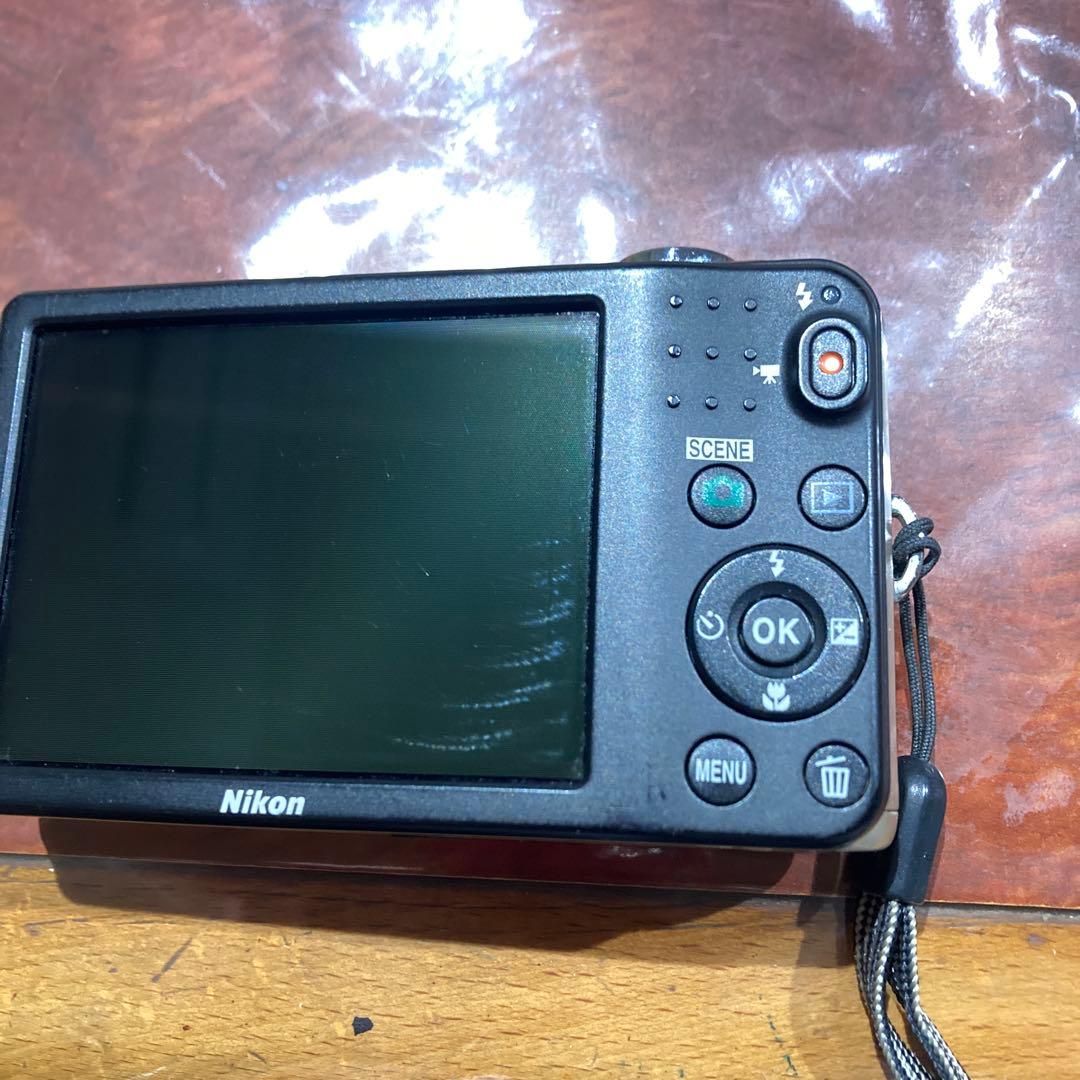 Nikon COOLPIX L30 コンパクトデジタルカメラ