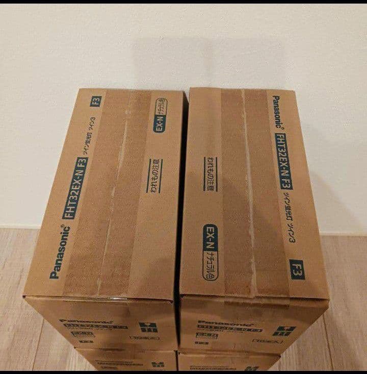 新品未開封未使用パナソニックFHT32EXNF3 40本