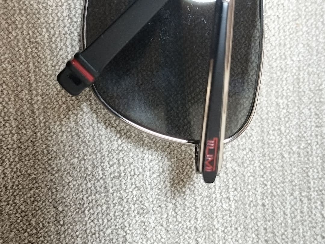 TUMI サングラス チタンフレーム UV保護 11-0004 Stylish