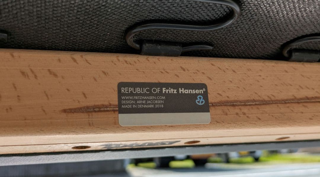 展示品　Fritz Hansenフリッツハンセン アルネヤコブセン3300