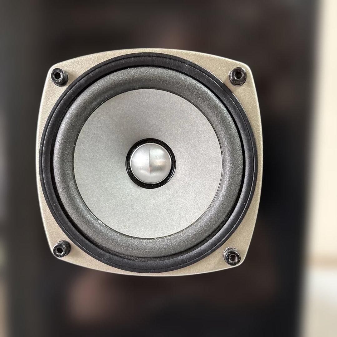 自作バスレフ型スピーカー　fostex ff105wk搭載