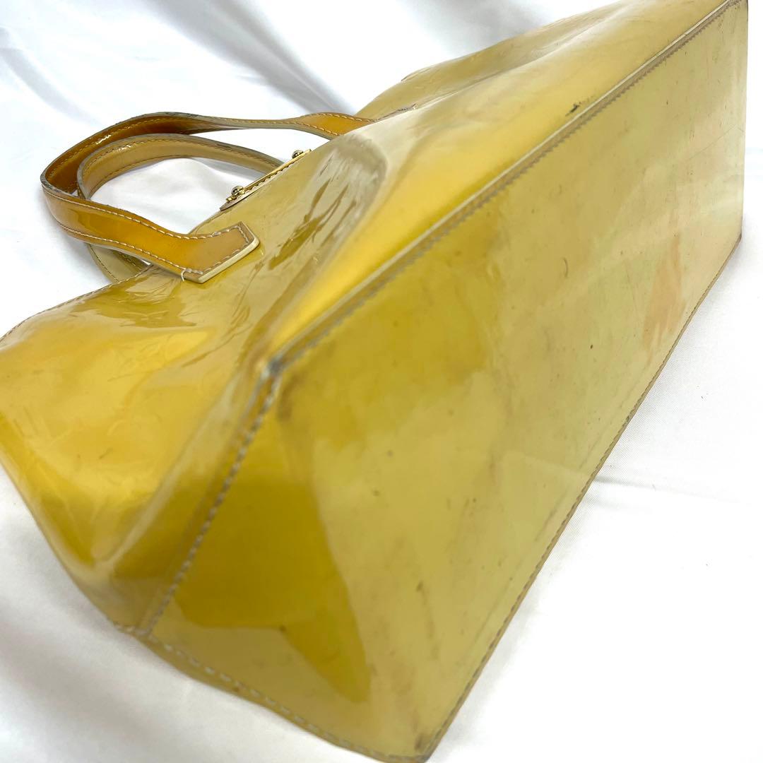 ルイヴィトン ハンドバッグ ヴェルニ ウィルシャー モノグラム イエロー